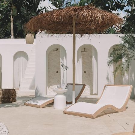 Maja Canggu Exteriör bild